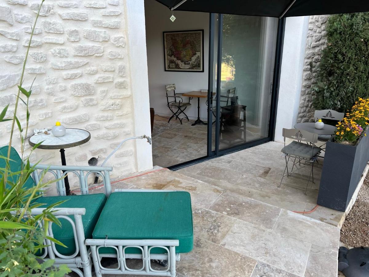 Terre Luberon Hotel Pertuis Buitenkant foto